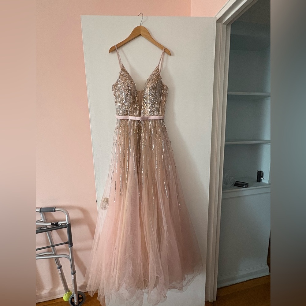 Elegant Pink Sequin Maxi Dress
